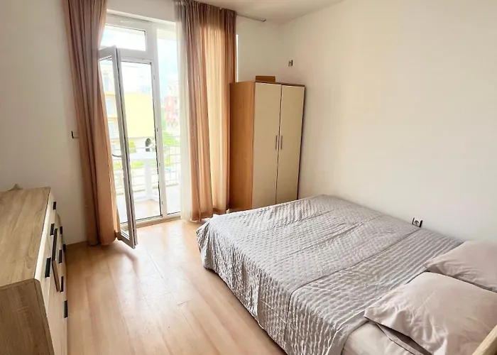 Sunny Day 5 Tŭnkovo